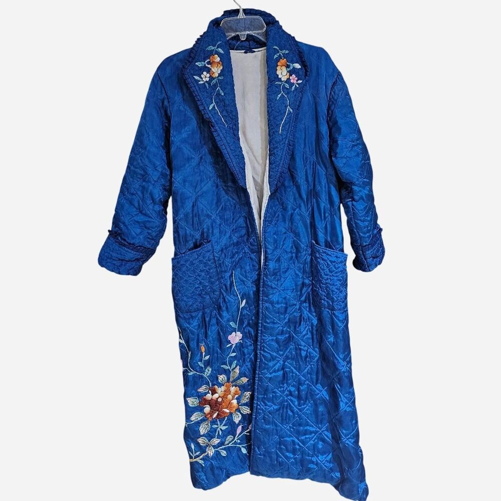 true vintage boho cottagecore blue embroidered floral quilted robe